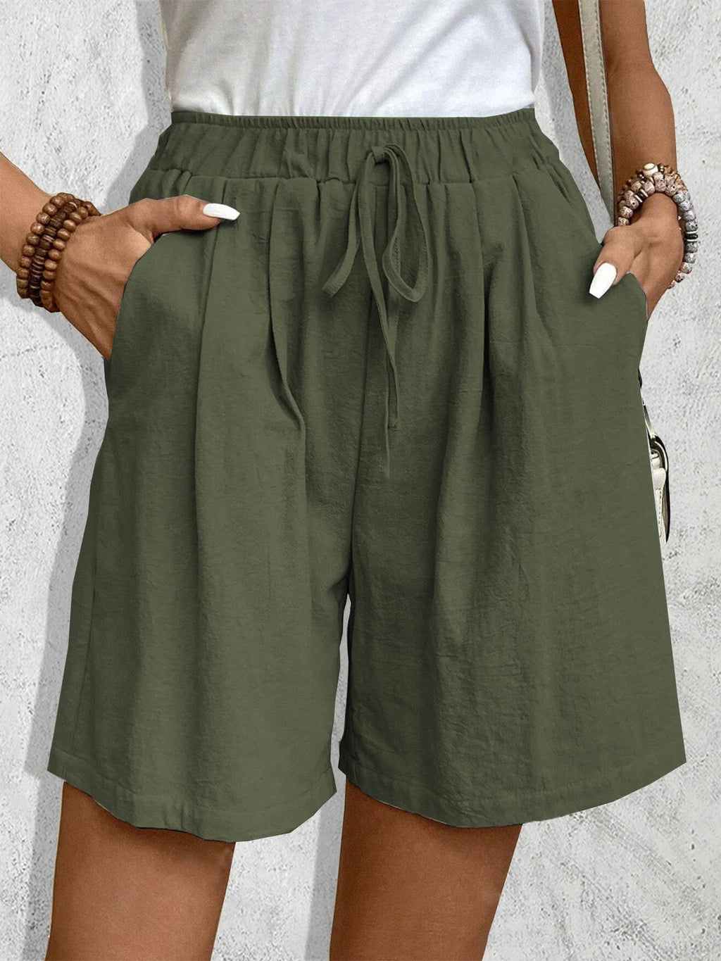 Relaxed Wide-Leg Shorts