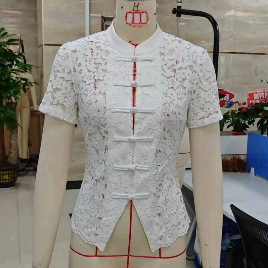 Fitted Lace Mandarin Collar Blouse